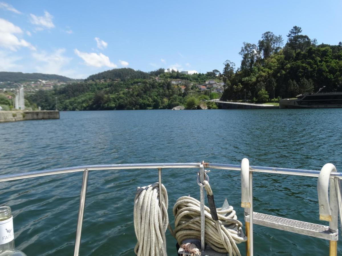 Hotel Douro Houseboats Marco de Canavezes Exterior foto