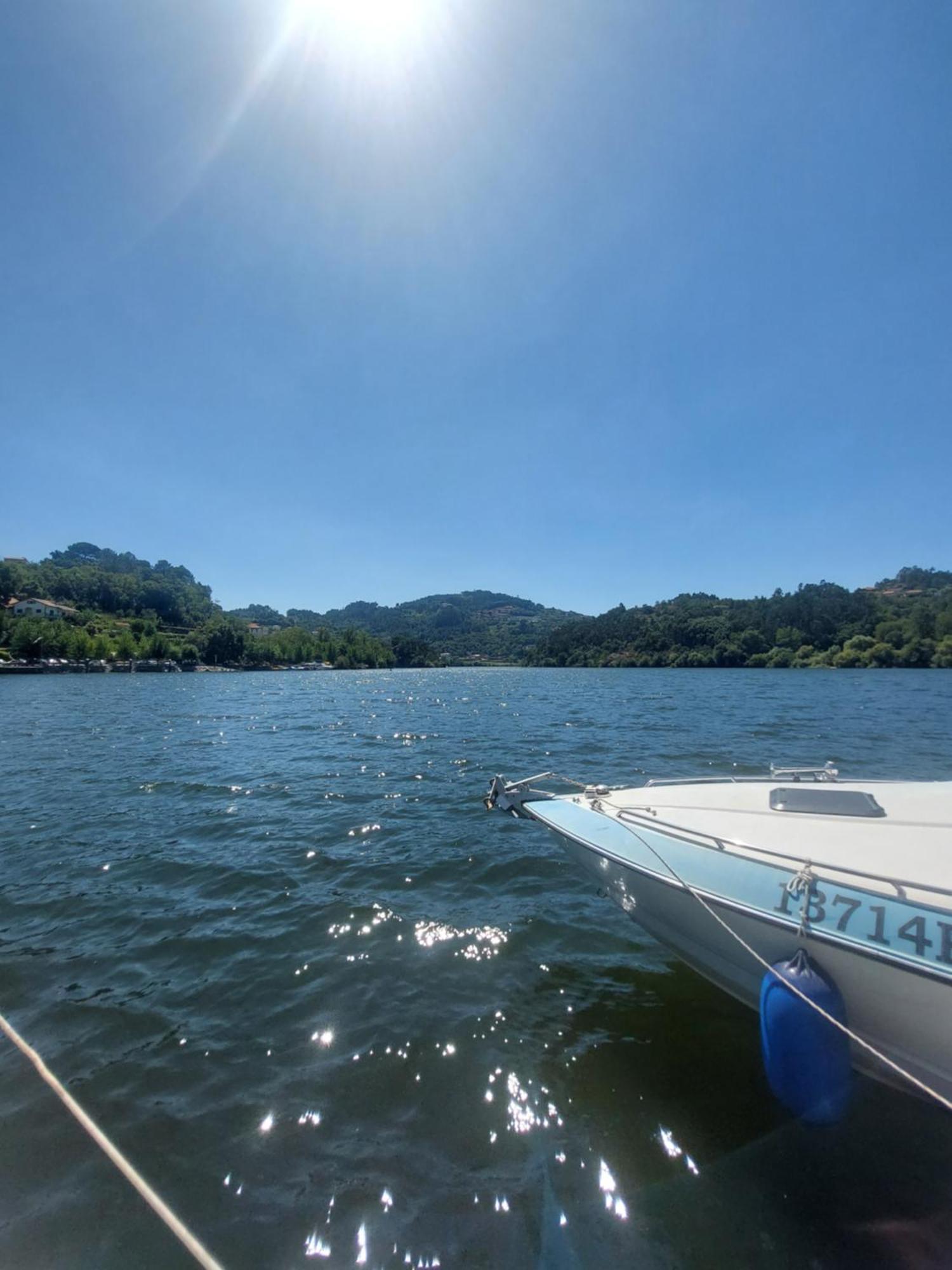 Hotel Douro Houseboats Marco de Canavezes Exterior foto