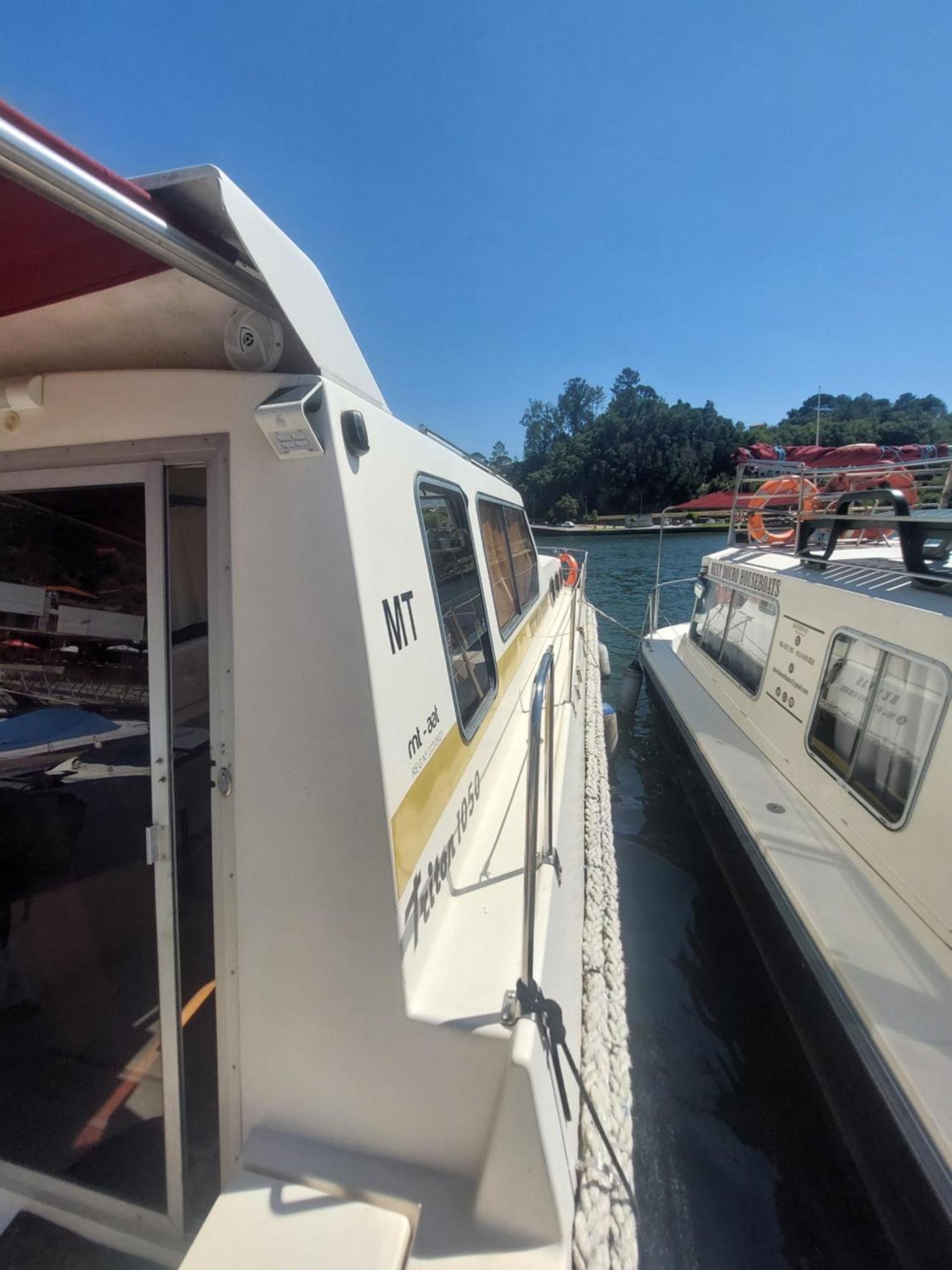 Hotel Douro Houseboats Marco de Canavezes Exterior foto