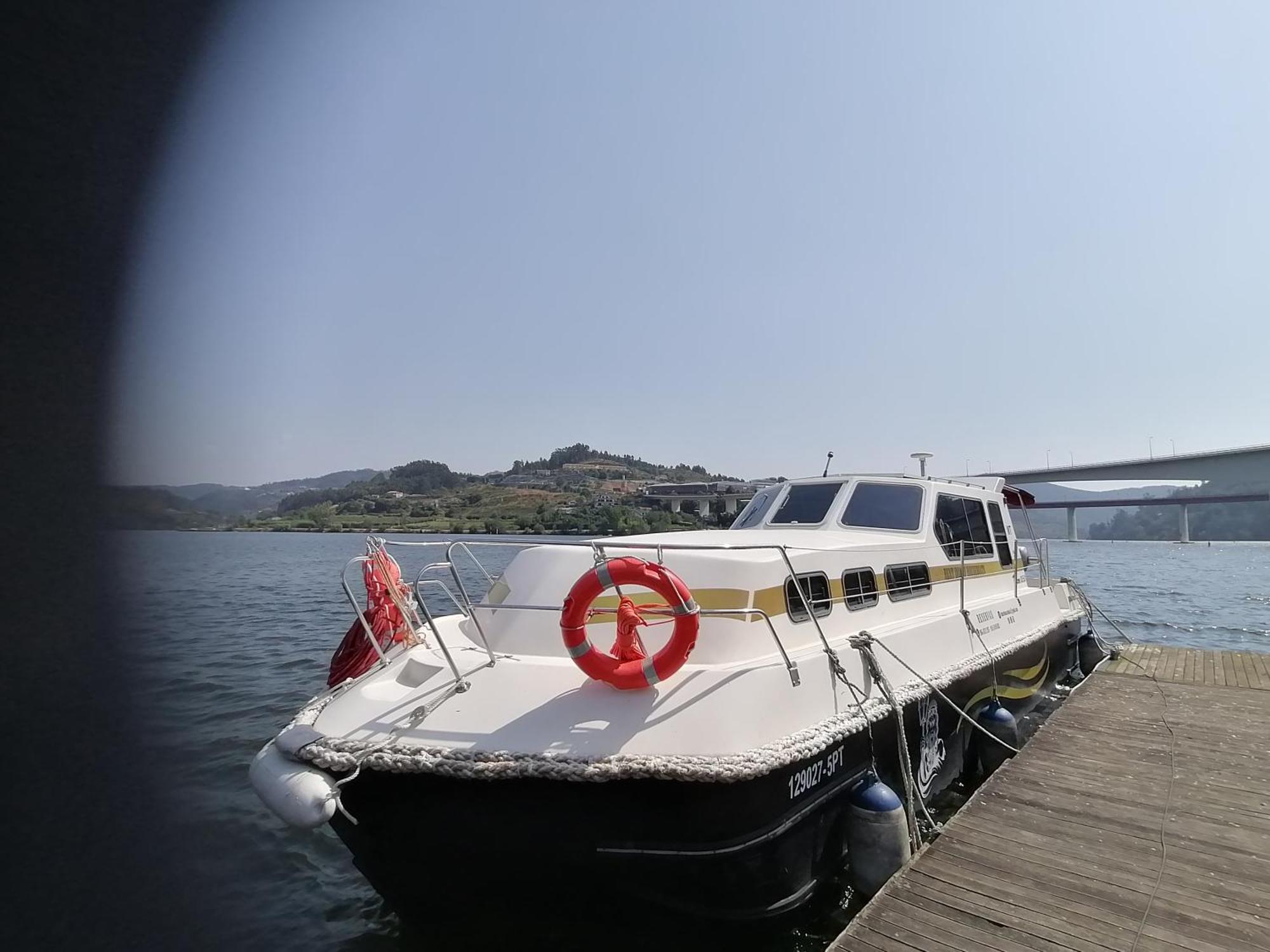 Hotel Douro Houseboats Marco de Canavezes Exterior foto